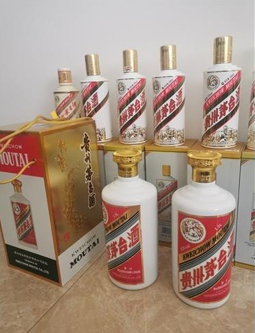 连州回收茅台酒（50毫升100毫升500毫升375毫升250毫升475毫升）茅台酒回收多少钱